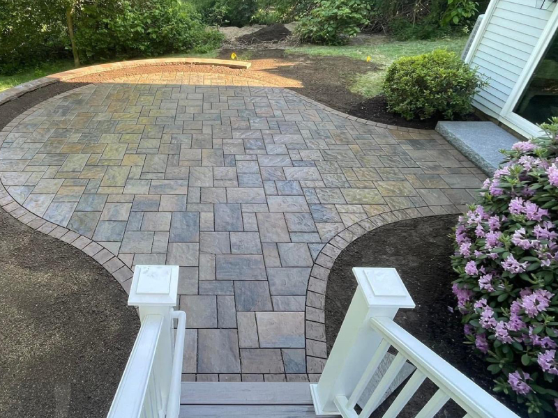 Paver Patio (1)